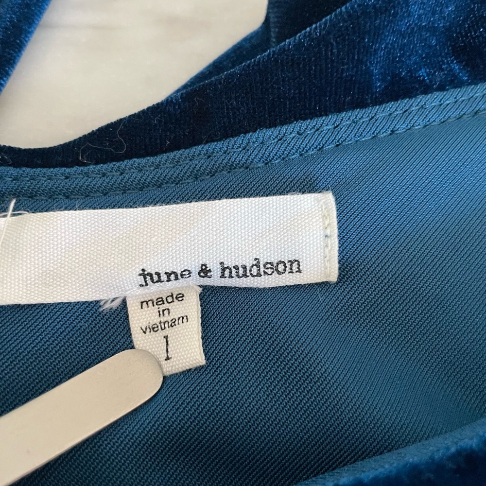 june & hudson Teal Velvet Midi Dress with Ruffle V-Neck - Picture 4 of 16
